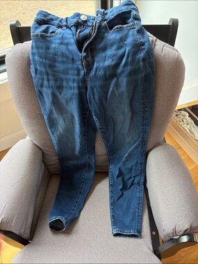 American Eagle Outfitters Women's Skinny Jeans - Blue Wash